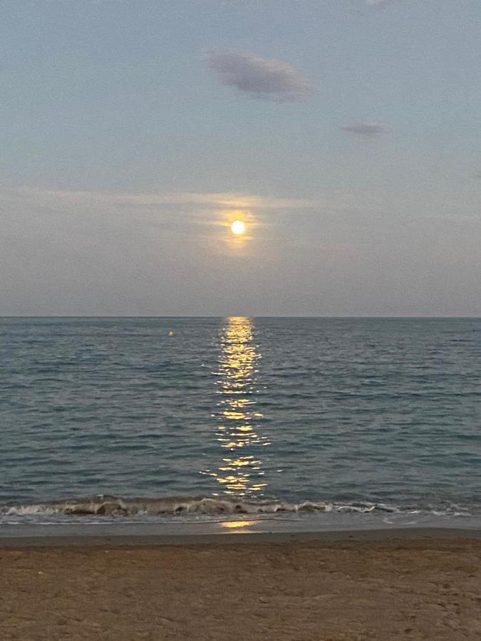 Апартаменты Casa Ibicenca En Benicasim A 3 Minutos De La Playa Беникасим Экстерьер фото